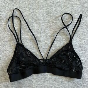 Black Victoria’s Secret Bralette